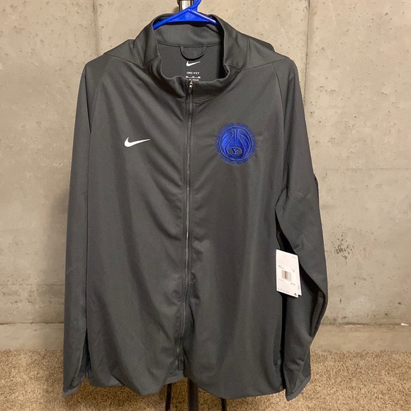 mens nike epic jacket
